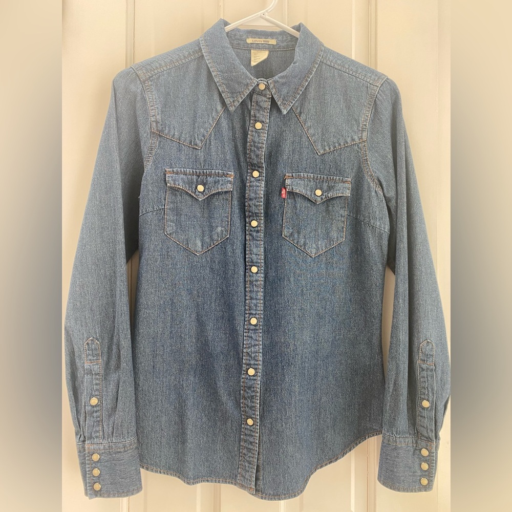 Vtg. Levi’s Western Shirt - Picture 2 of 8
